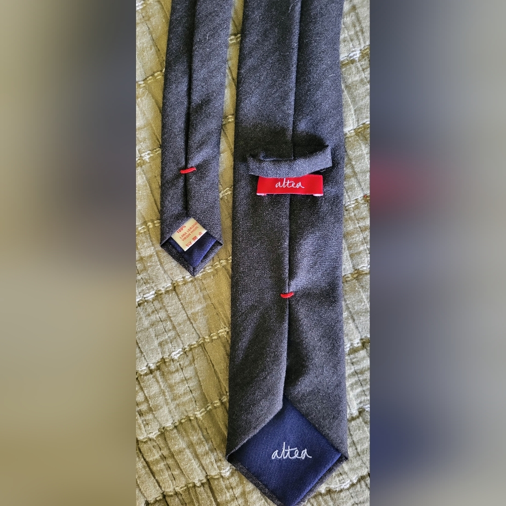 Altea Gray, Subtley Striped, 100% Virgin Wool Tie